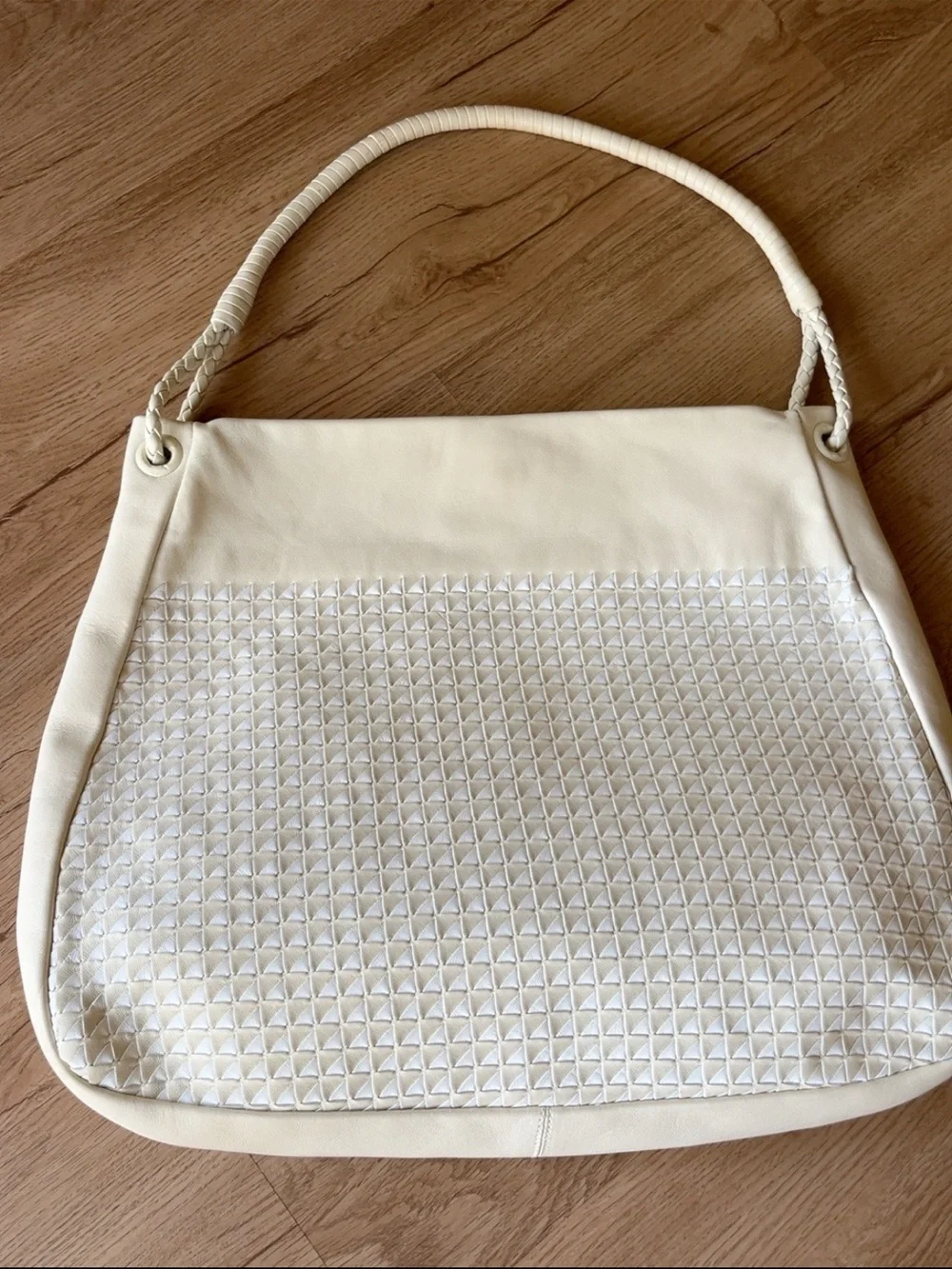 Bottega Veneta Cervo Intrecciato Large Hobo 173187 Pergamena Authenticated